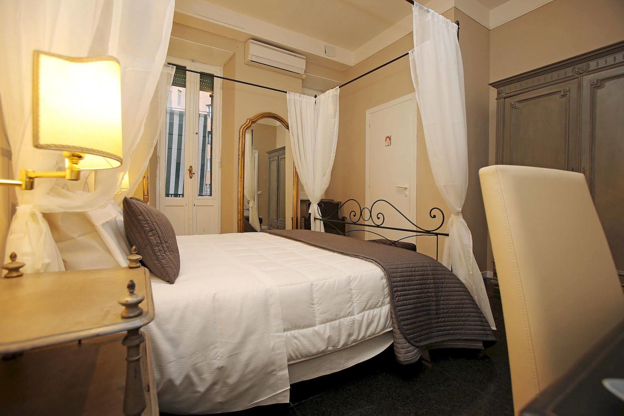 Amica Roma Guest House Bagian luar foto